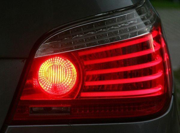 Mengenal Engine Brake Mobil, Kapan dan Bagaimana Cara Pakainya?
