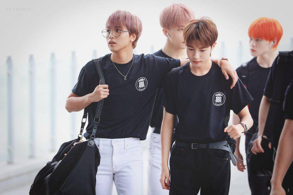twitter.com/dailyrenhyuck