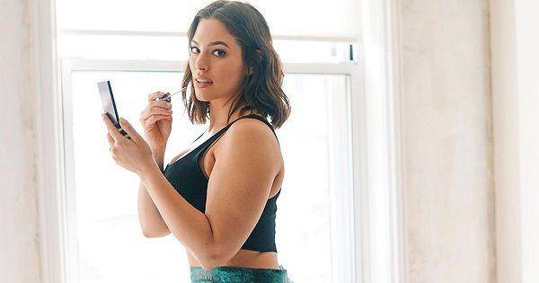 instagram.com/ashleygraham