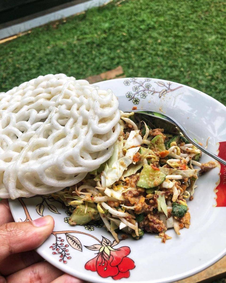 Instagram.com/cakra.khan