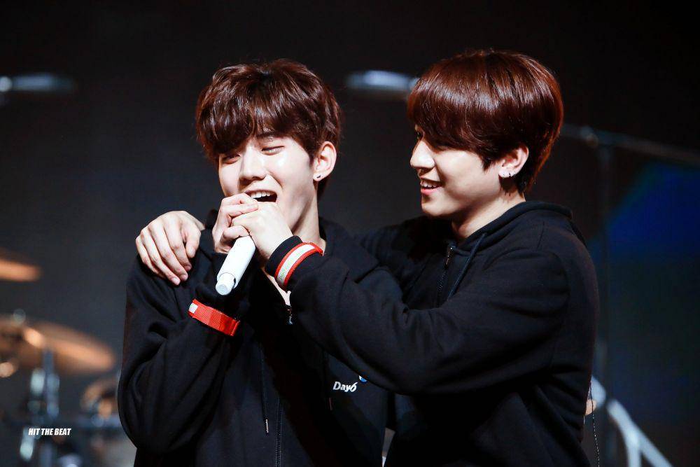 twitter.com/HTB_dowoon