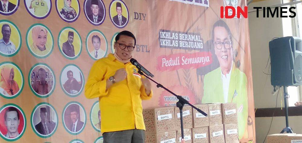 Ketua DPD I Partai Golkar DIY, Gandung Pardiman. IDN Times/Daruwaskita