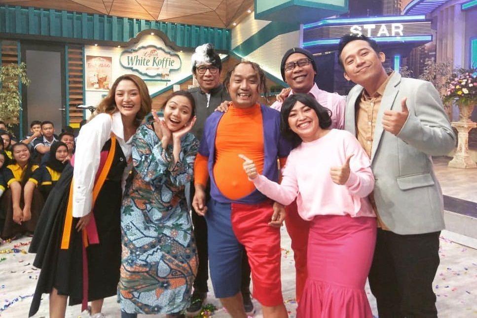 Putuskan Hengkang, 10 Kenangan Azis Gagap di Opera Van Java