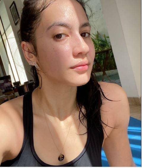 instagram.com/pevpearce/