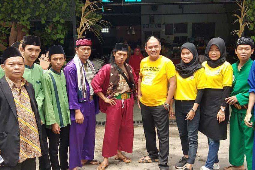 Mundur dari OVJ, 10 Potret Usaha Resto Milik Azis Gagap