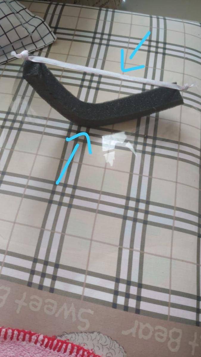 Contoh face shield setengah jadi yang dibuat oleh Andrew Wijaya Hidayat. Andrew Wijaya Hidayat for IDN Times