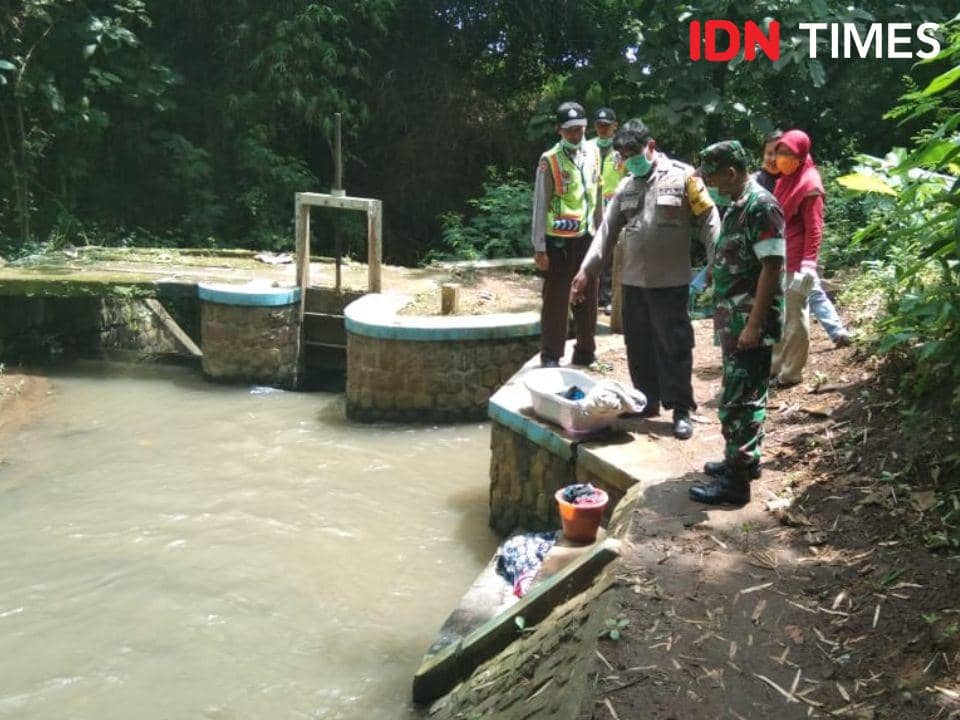 Cuci Baju di Sungai, Perempuan Asal Jombang Tewas Terseret Arus