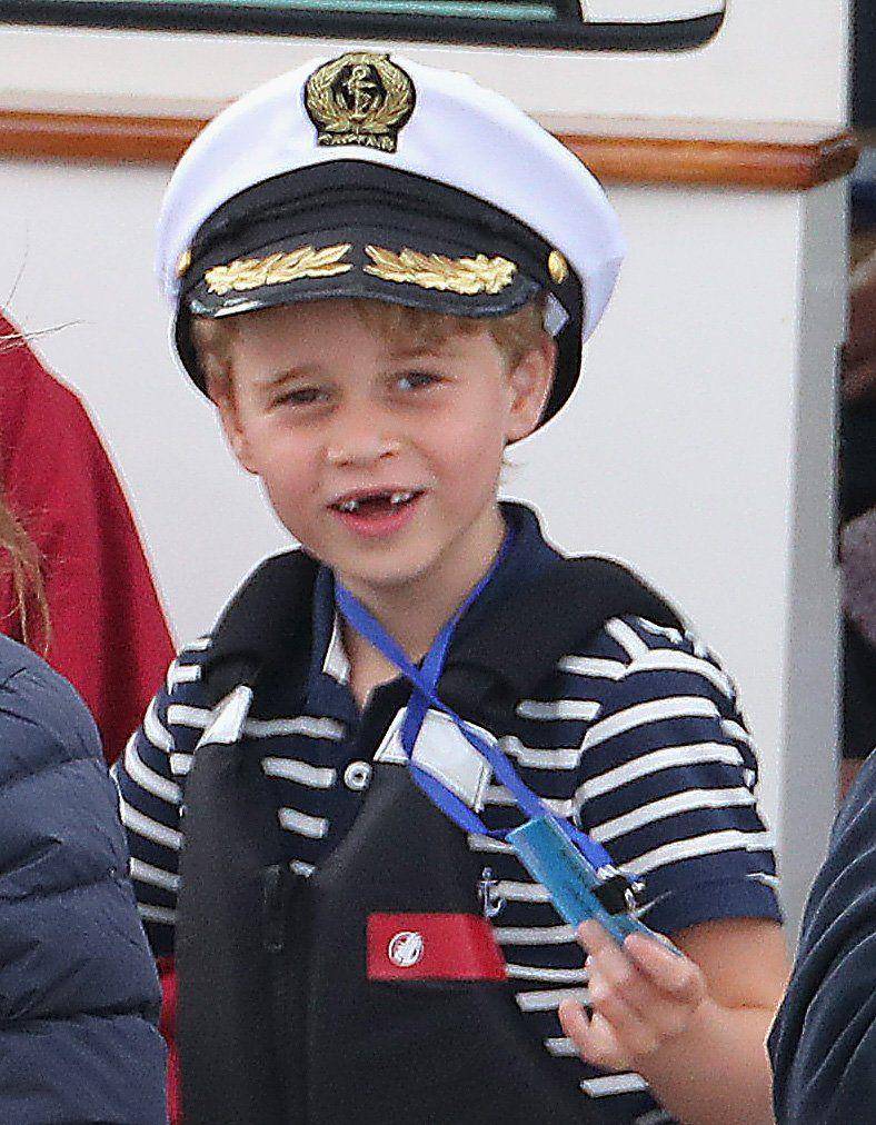 justjaredjr.com/Chris Jackson