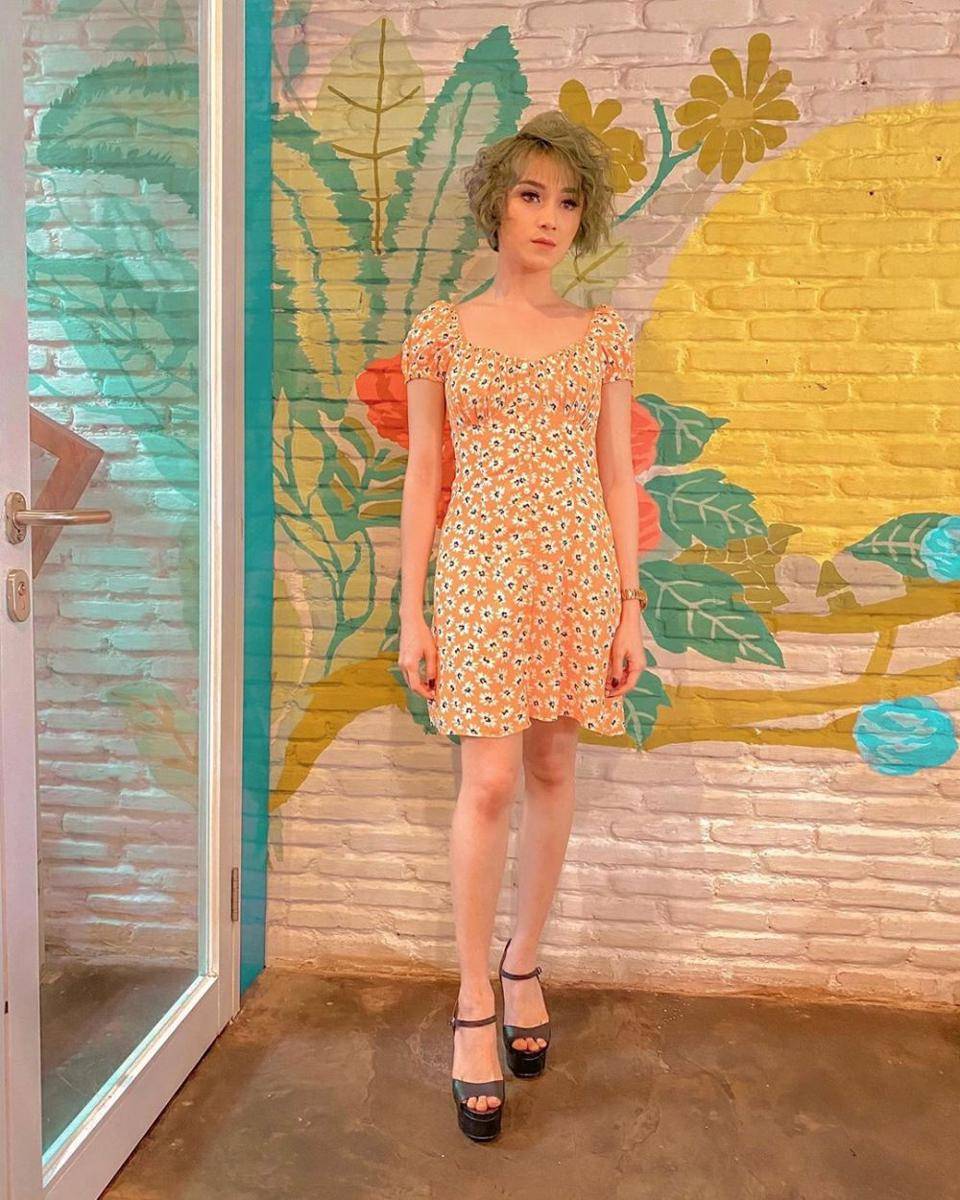 Instagram.com/darathevirgin