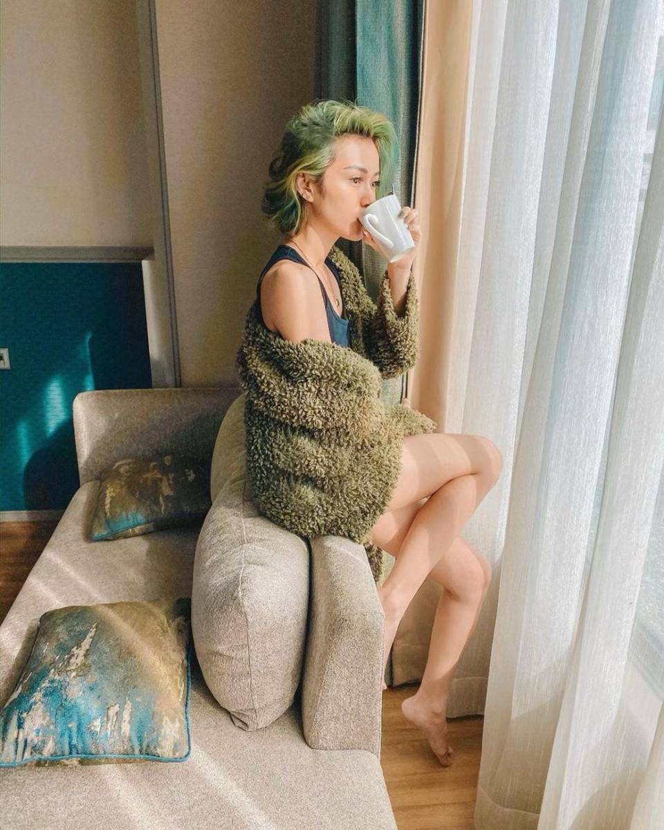 Instagram.com/darathevirgin