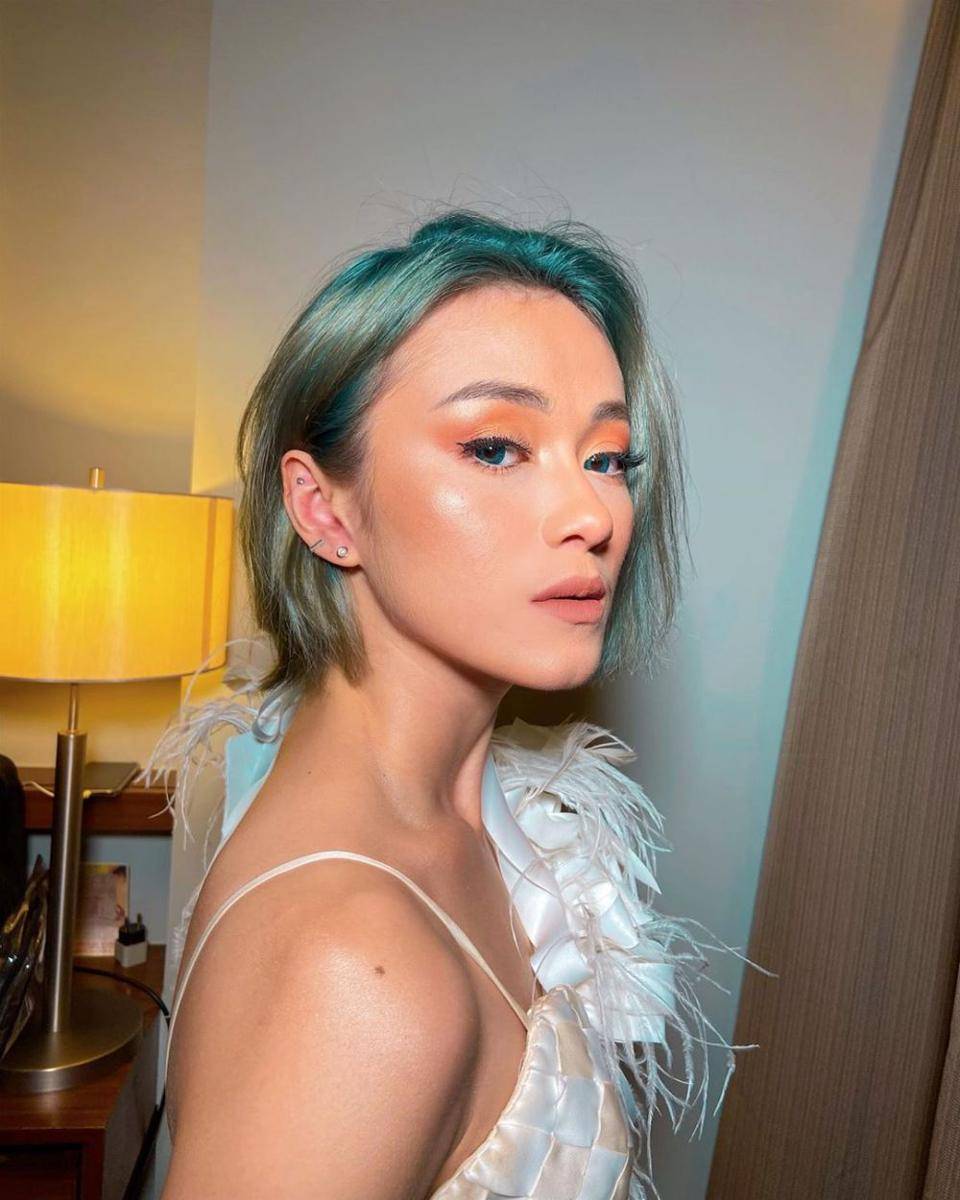 Instagram.com/darathevirgin