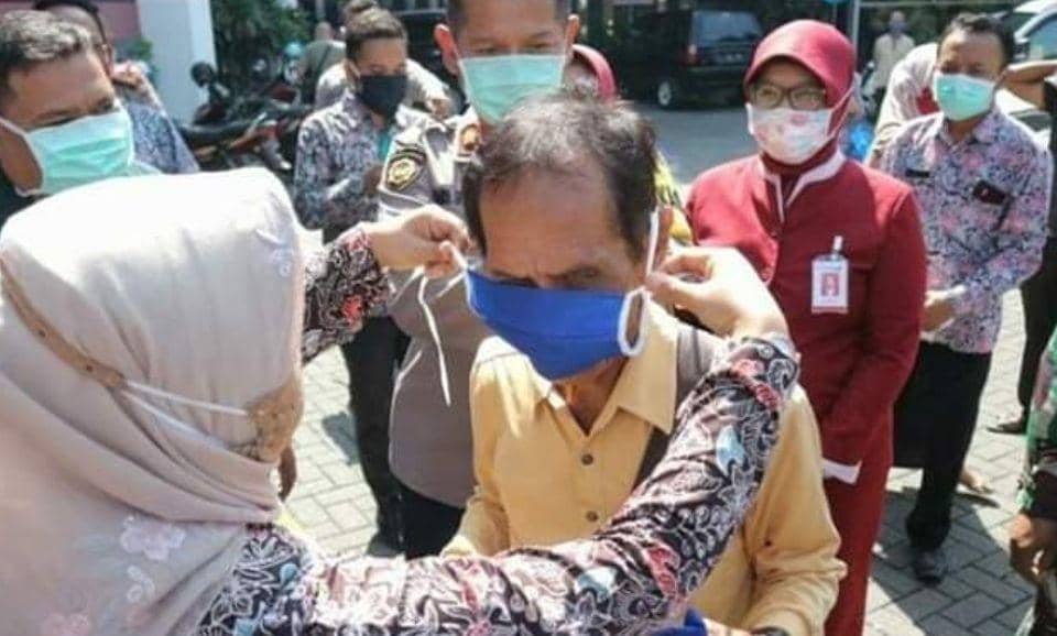 Hindari Virus Corona, Wali Kota Mojokerto Kampanye Wajib Pakai Masker