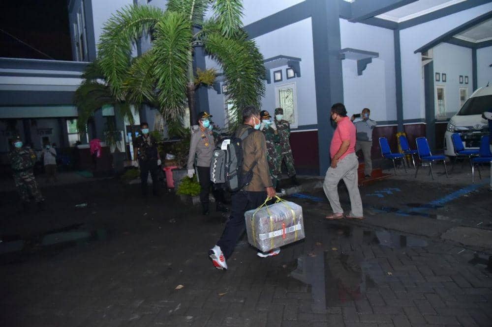 Tiba dari Malaysia, 17 Pekerja Asal Lamongan Jalani Isolasi Mandiri