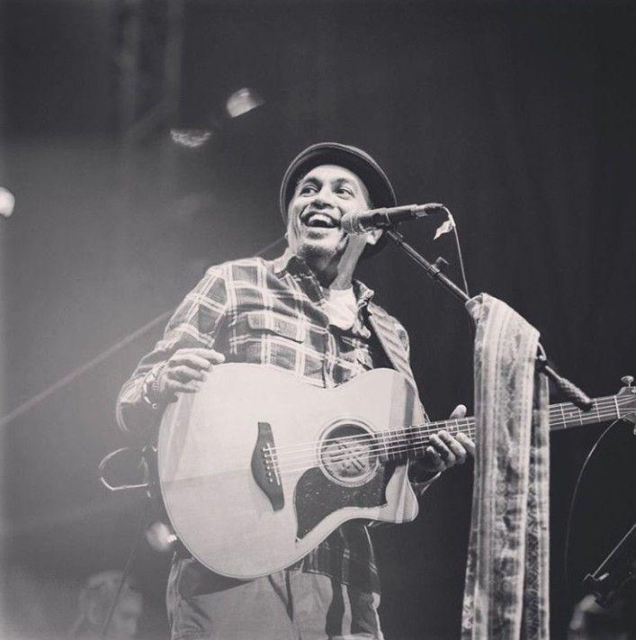 Akan Selalu Dikenang, 10 Lagu Hits Glenn Fredly Sepanjang Masa