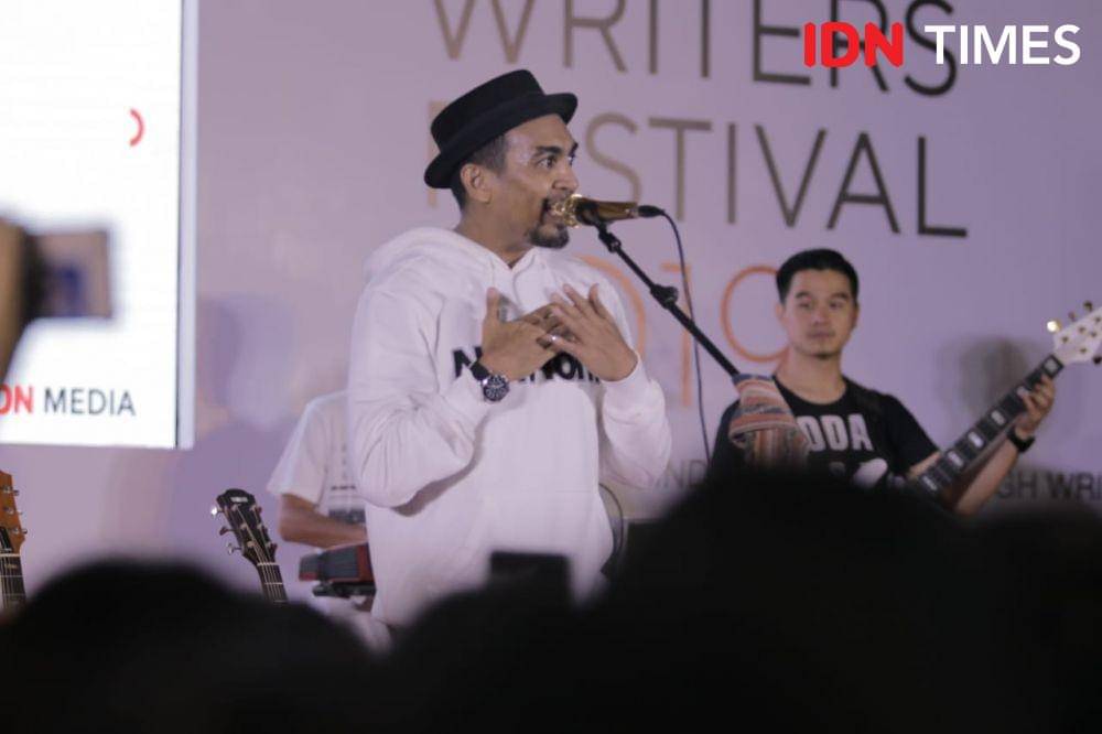 Glenn Fredly dalam acara IWF 2019 (Dok. IDN Times)