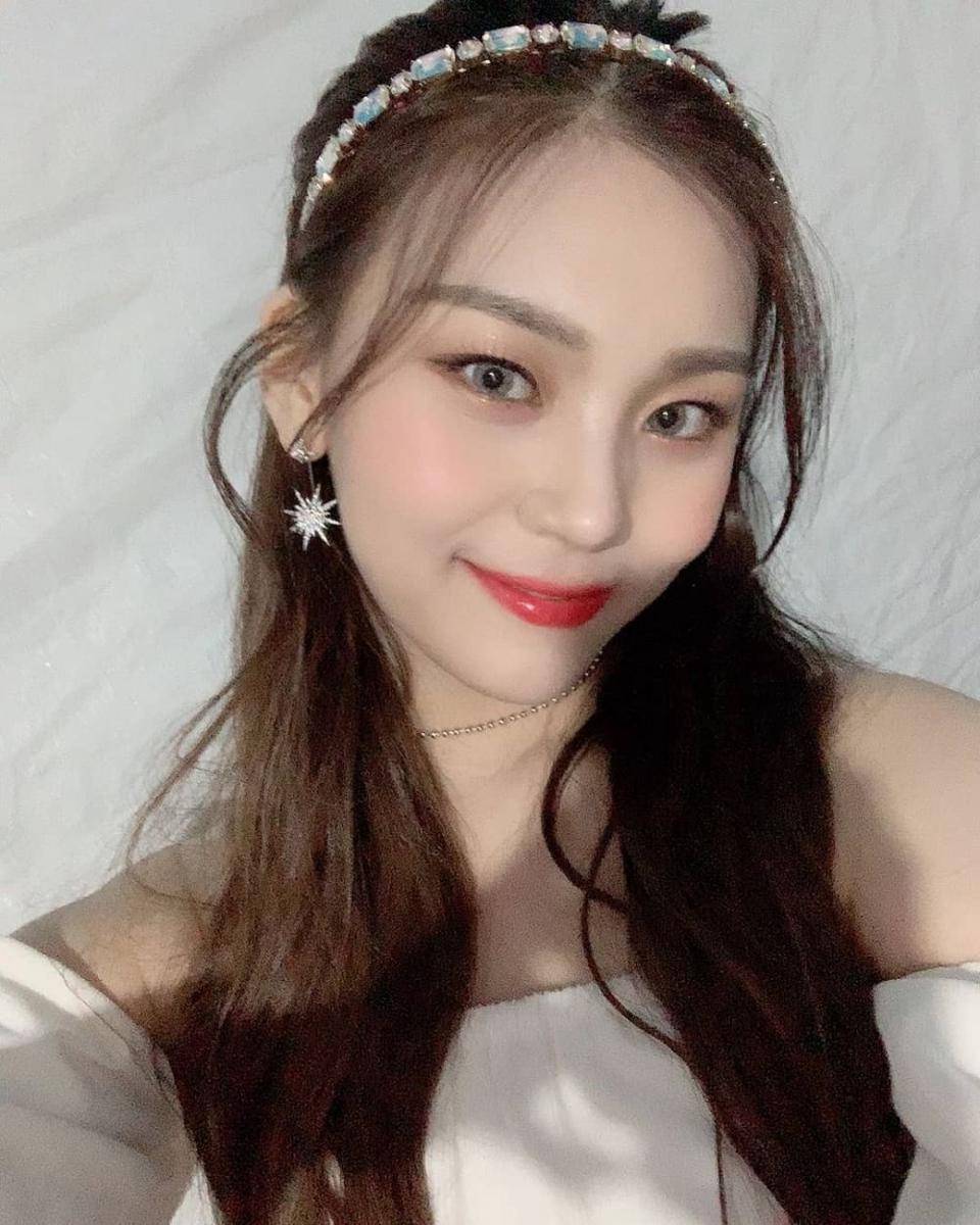 instagram.com/umji.only