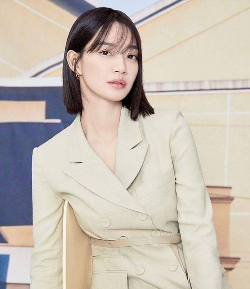 Shin Min Ah (instagram.com/illusomina)