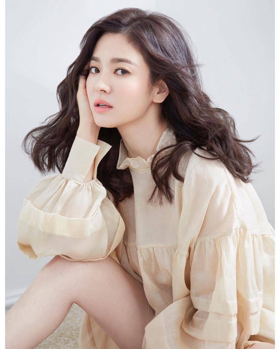 instagram.com/kyo1122