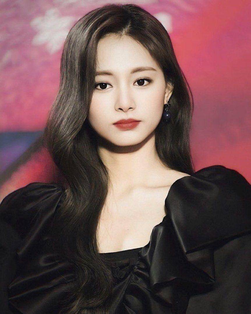 instagram.com/queentzuyu