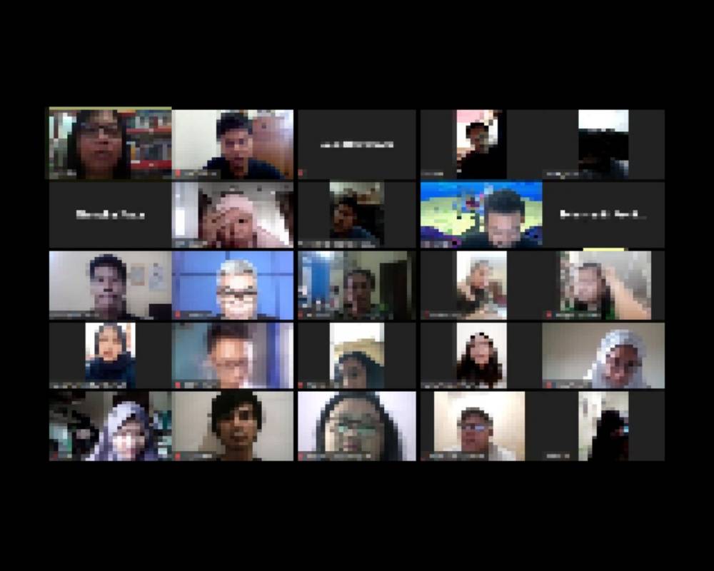 Contoh Conference Call dengan menggunakan Zoom (Tangkapan Layar Zoom)