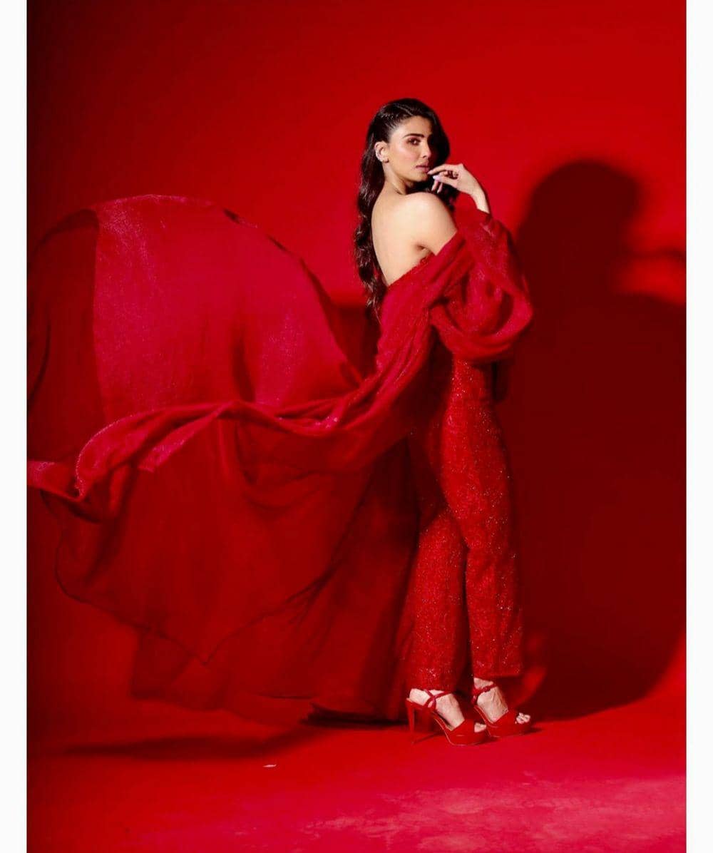 Instagram.com/shahdaisy