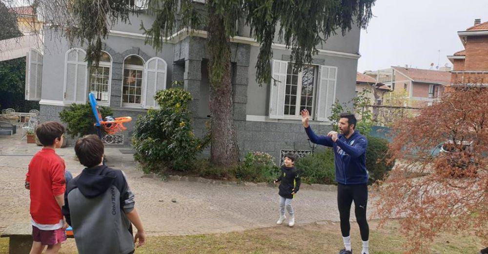instagram.com/gianluigibuffon