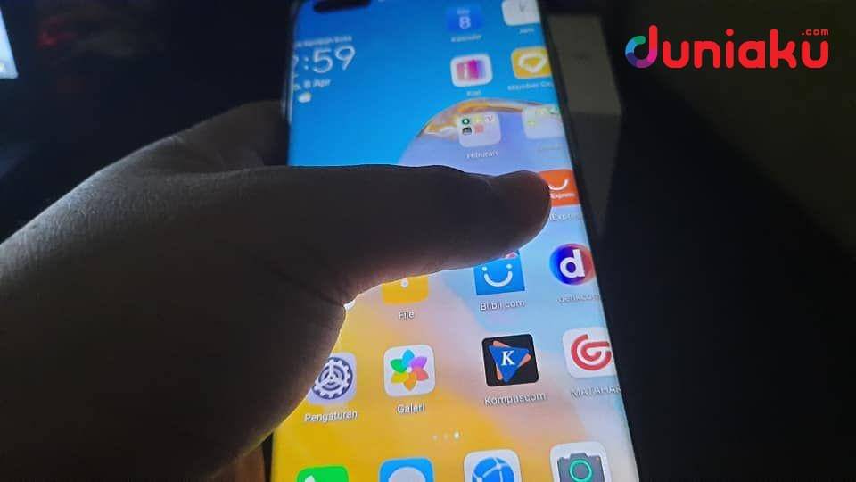 Interface P40 Pro. duniaku.com/Adhitya Daniel