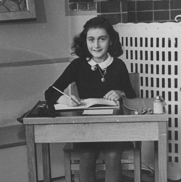 Instagram.com/annefrankhouse_official