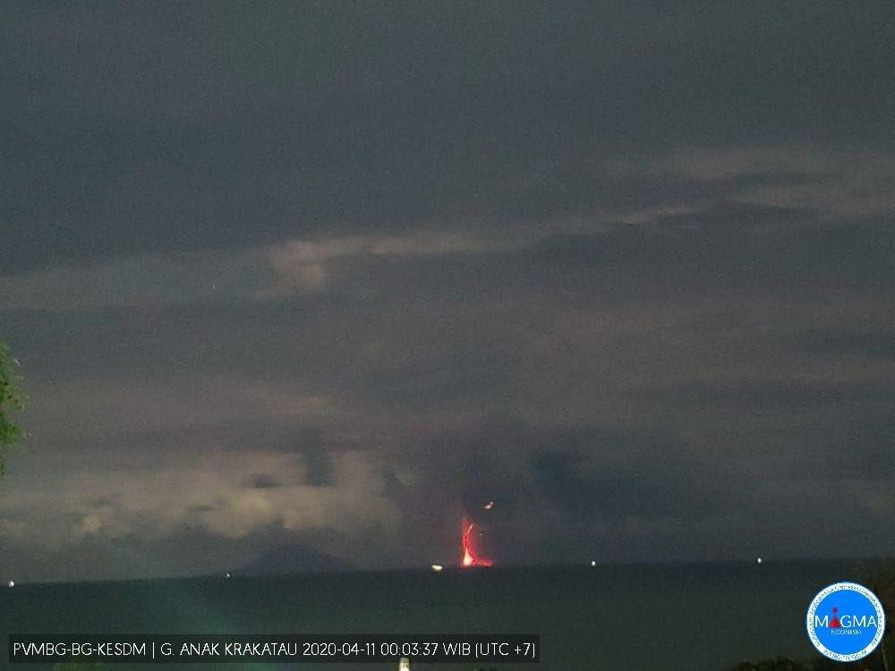 Misteri Dentuman Anak Krakatau, Begini Penjelasan Volkanolog ITB