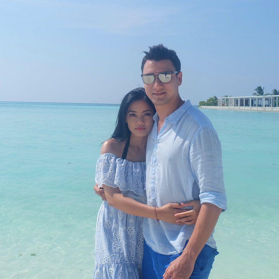 11 Tahun Menikah, 10 Potret Mesra Titi Kamal dan Christian Sugiono