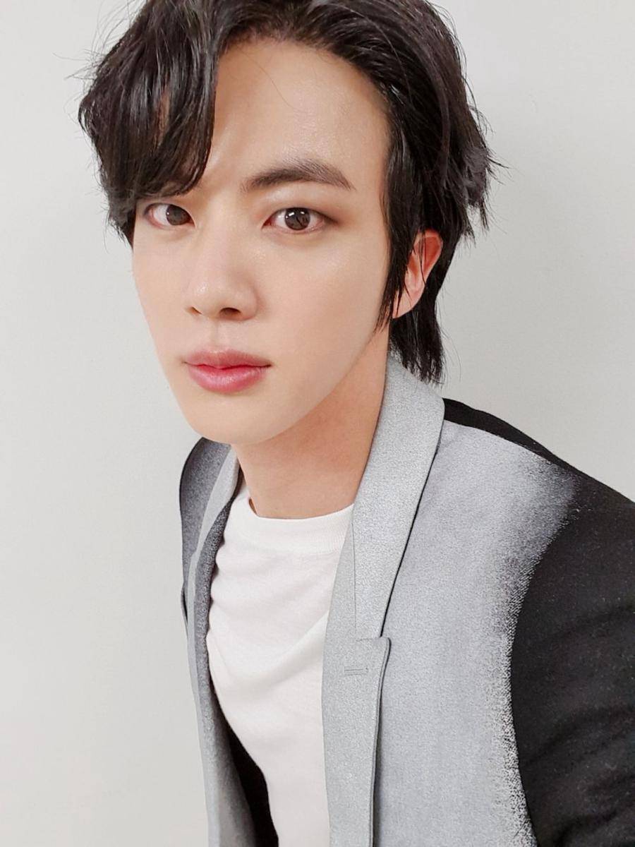 twitter.com/BTS_twt