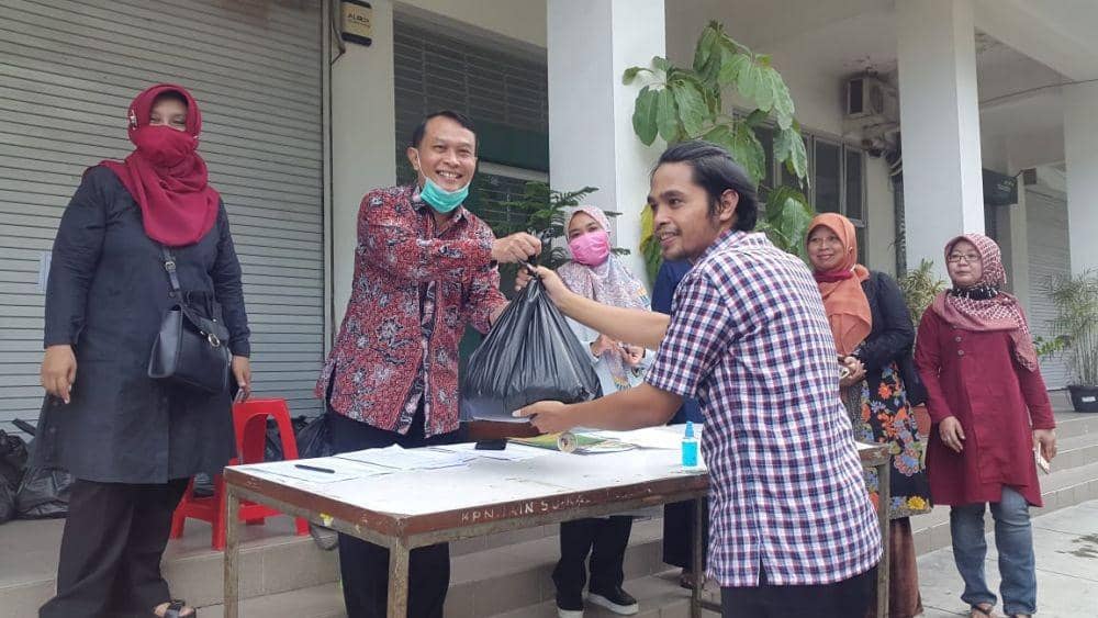 Dok: istimewa