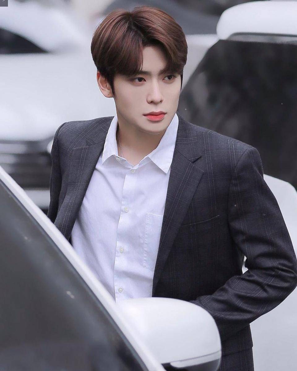 instagram.com/jungjaehyun.kr
