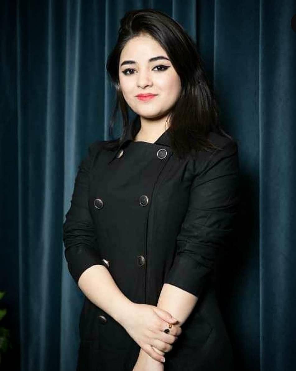 instagram.com/zairawasim_23