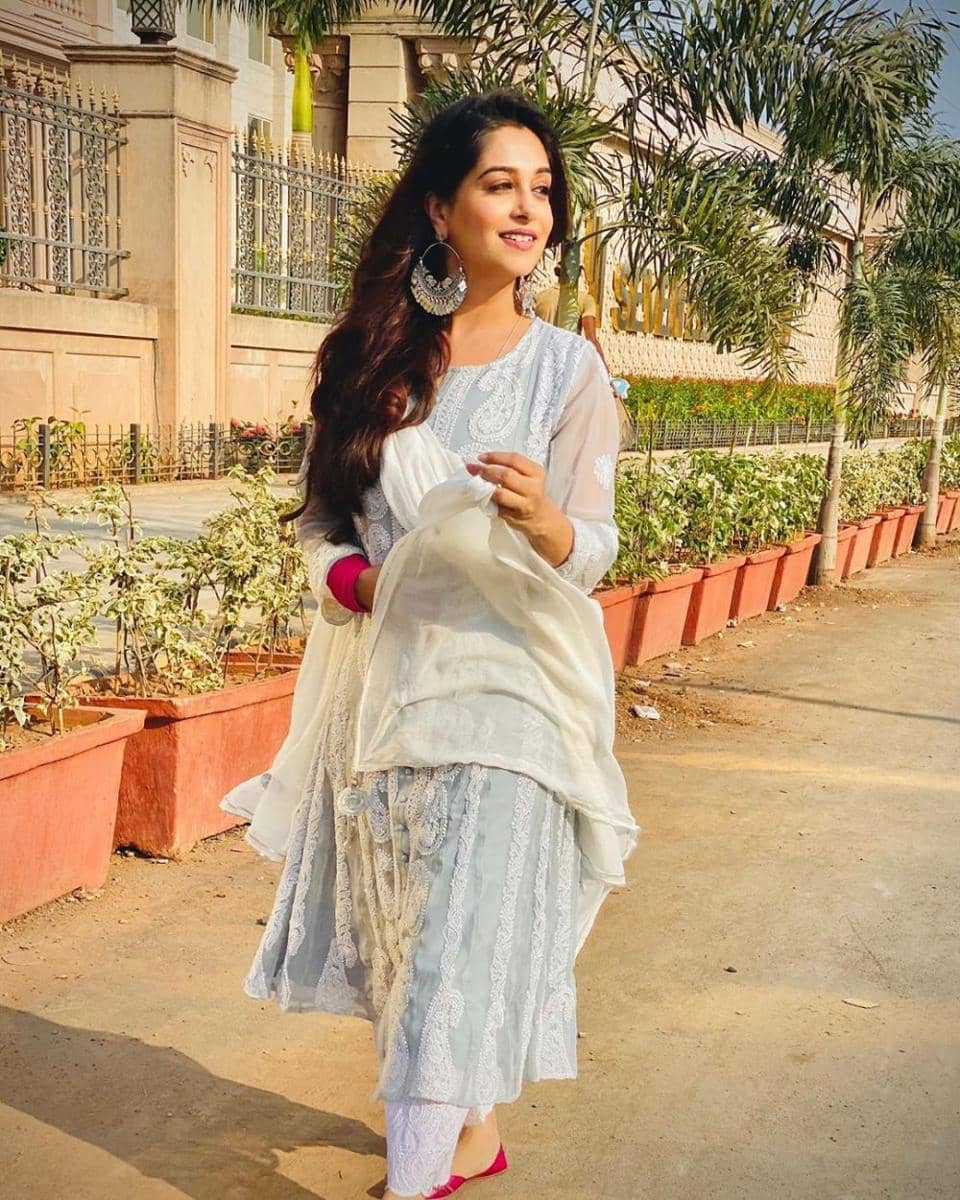 instagram.com/ms.dipika