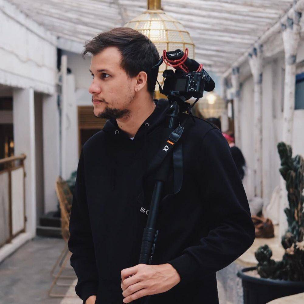 Instagram.com/stuartcollin