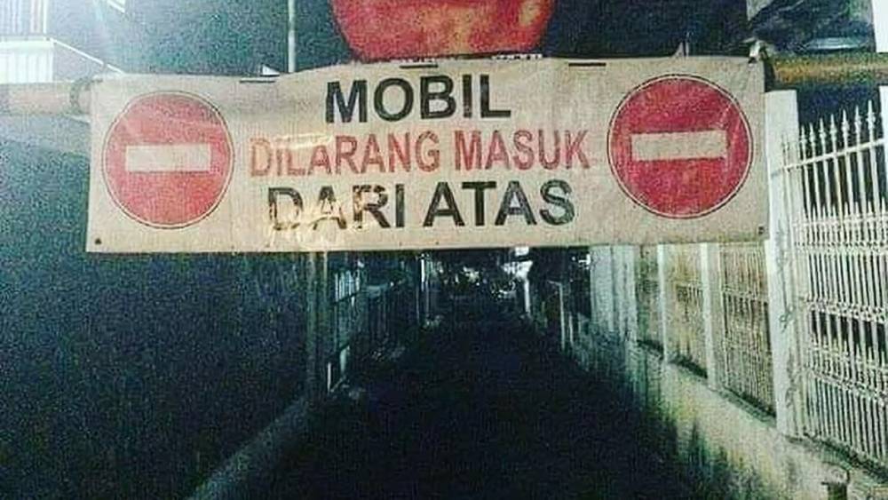 Facebook.com/KementrianHumorIndonesia