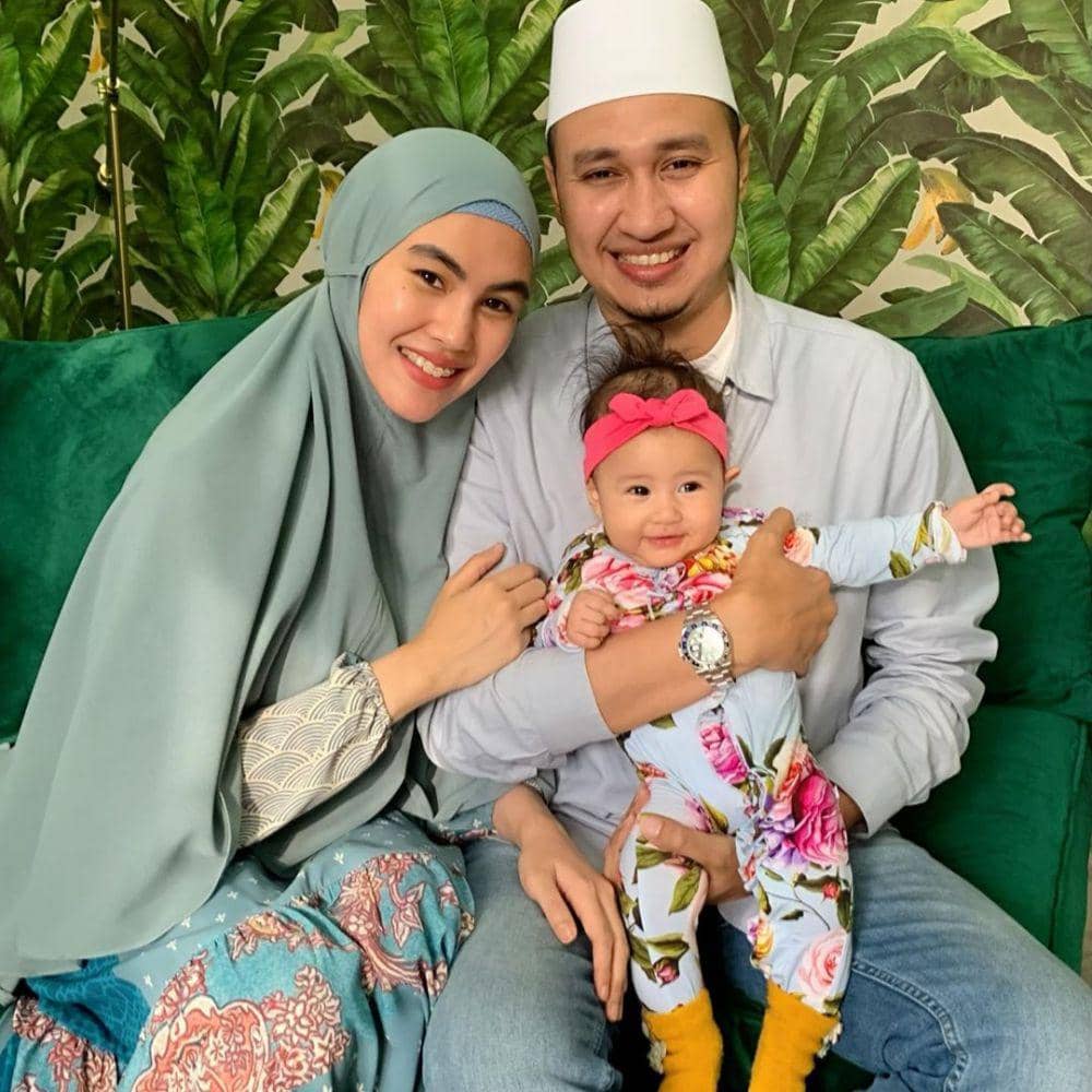 instagram.com/kartikaputriworld/