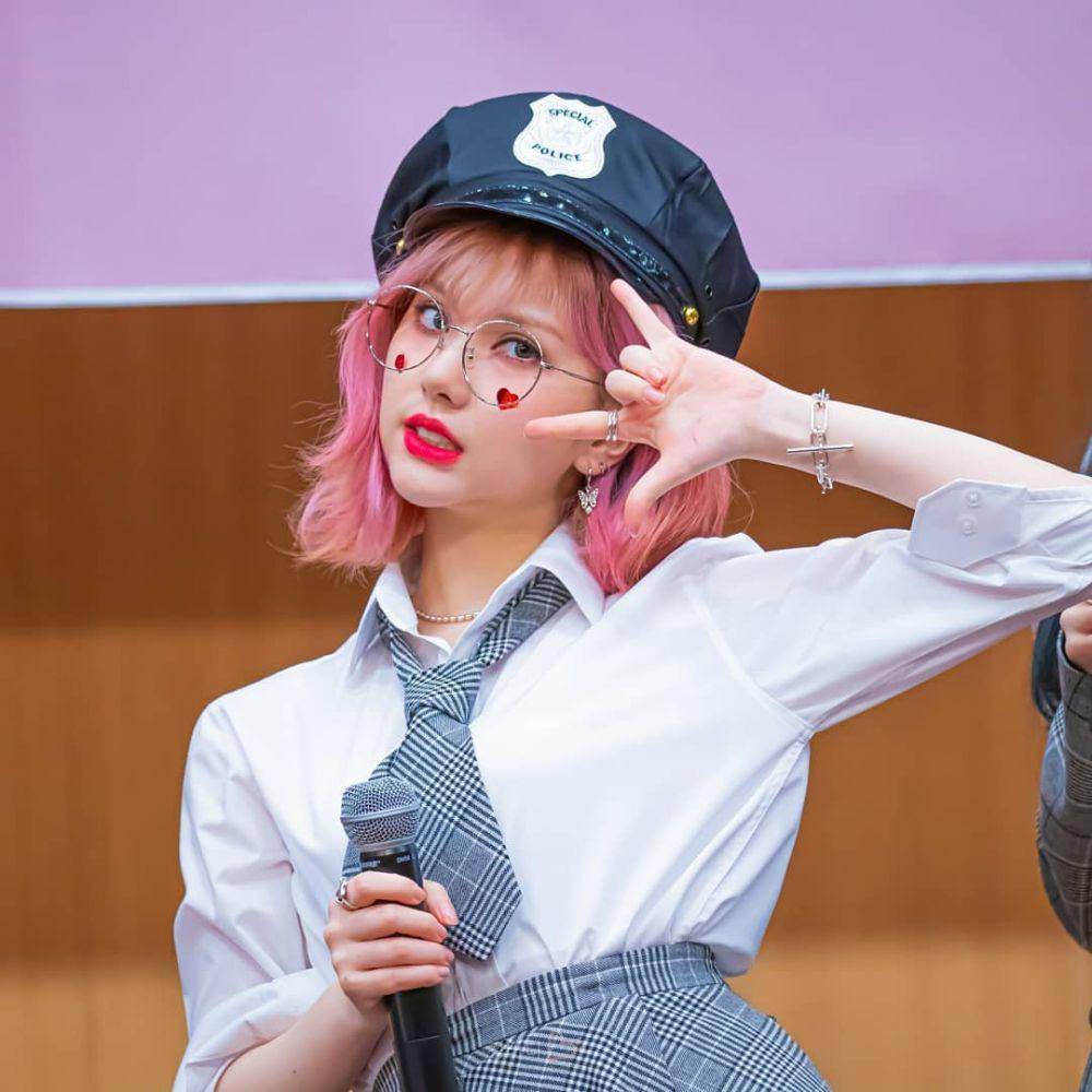 instagram.com/eunha.gfrd