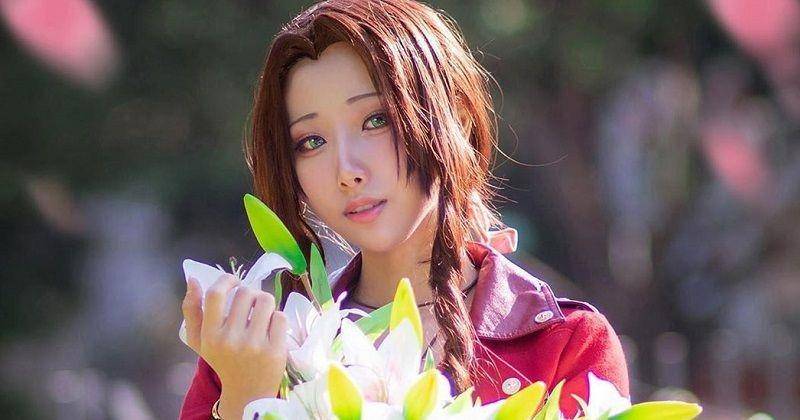 10 Potret HaneAme, Cosplayer Aerith Gainsborough Keren dari Taiwan!