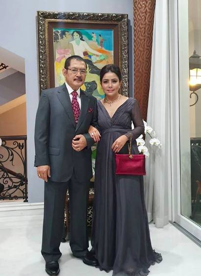 instagram.com/mayangsaritrihatmodjoreal