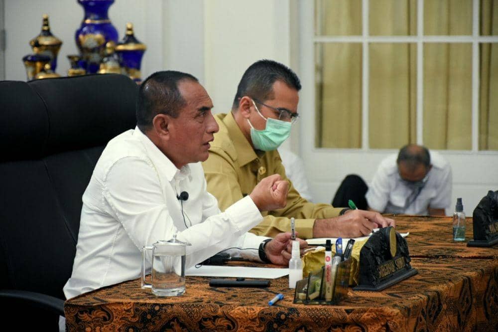 Perkumpulan Mitsu Beri Bantuan 20 Ribu Kg Beras pada Gugus Tugas