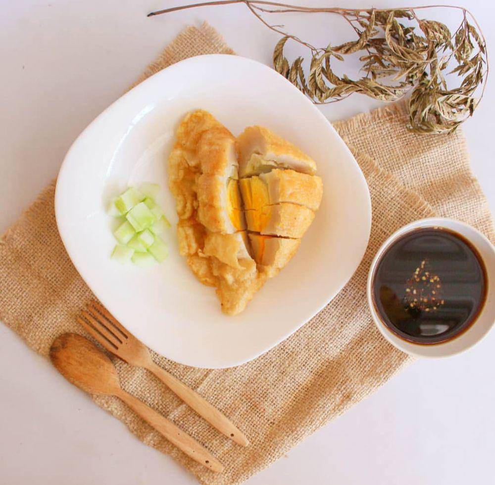 Instagram.com/pempekfatinmakassar
