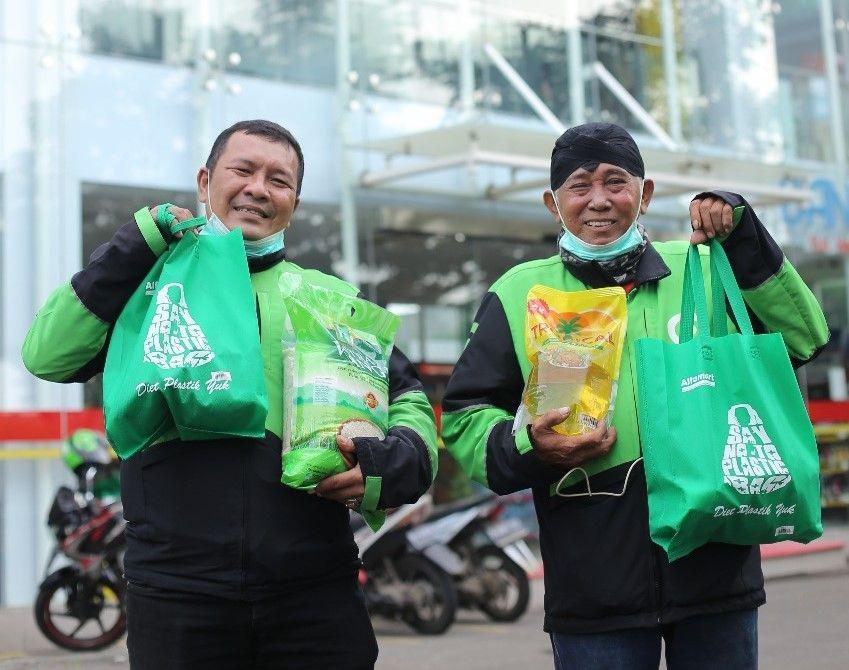 Ringankan Beban Pengemudi, Gojek Beri Voucher Alfamart Rp100 Ribu