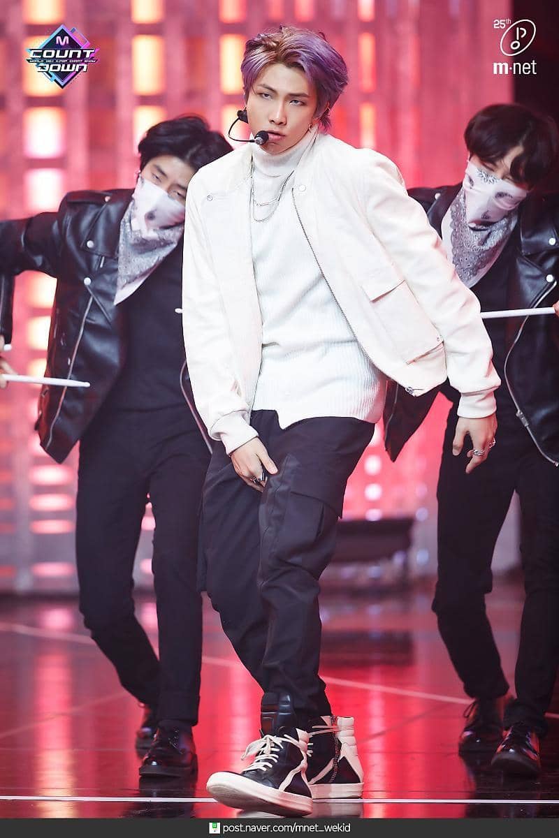 post.naver.com/mnet_wekid