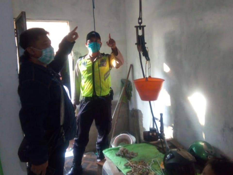 Depresi Diberhentikan Kerja, Pemuda Jombang Gantung diri di Dapur