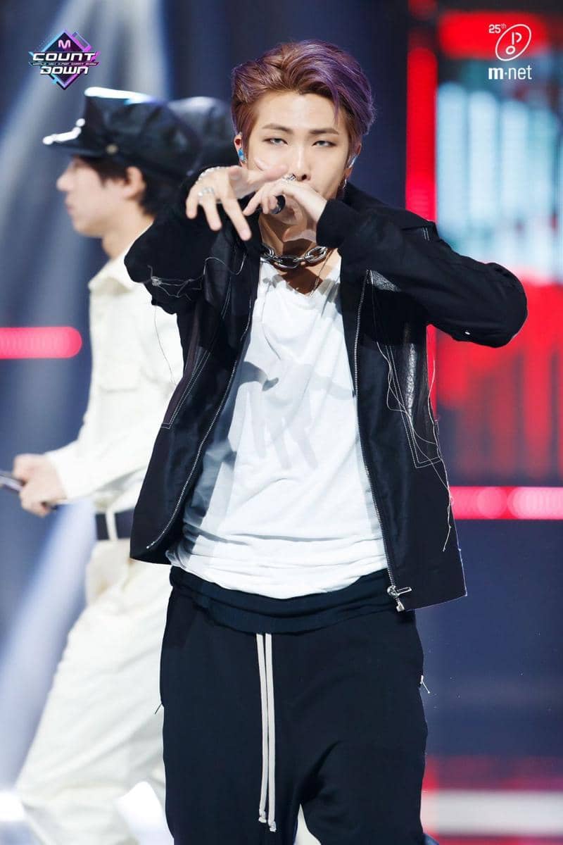 twitter.com/MnetMCountdown
