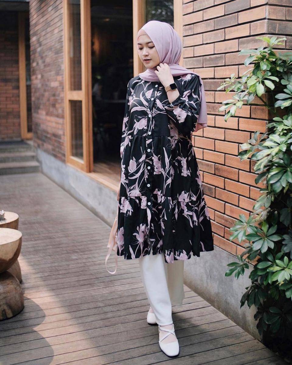 instagram.com/saritiw