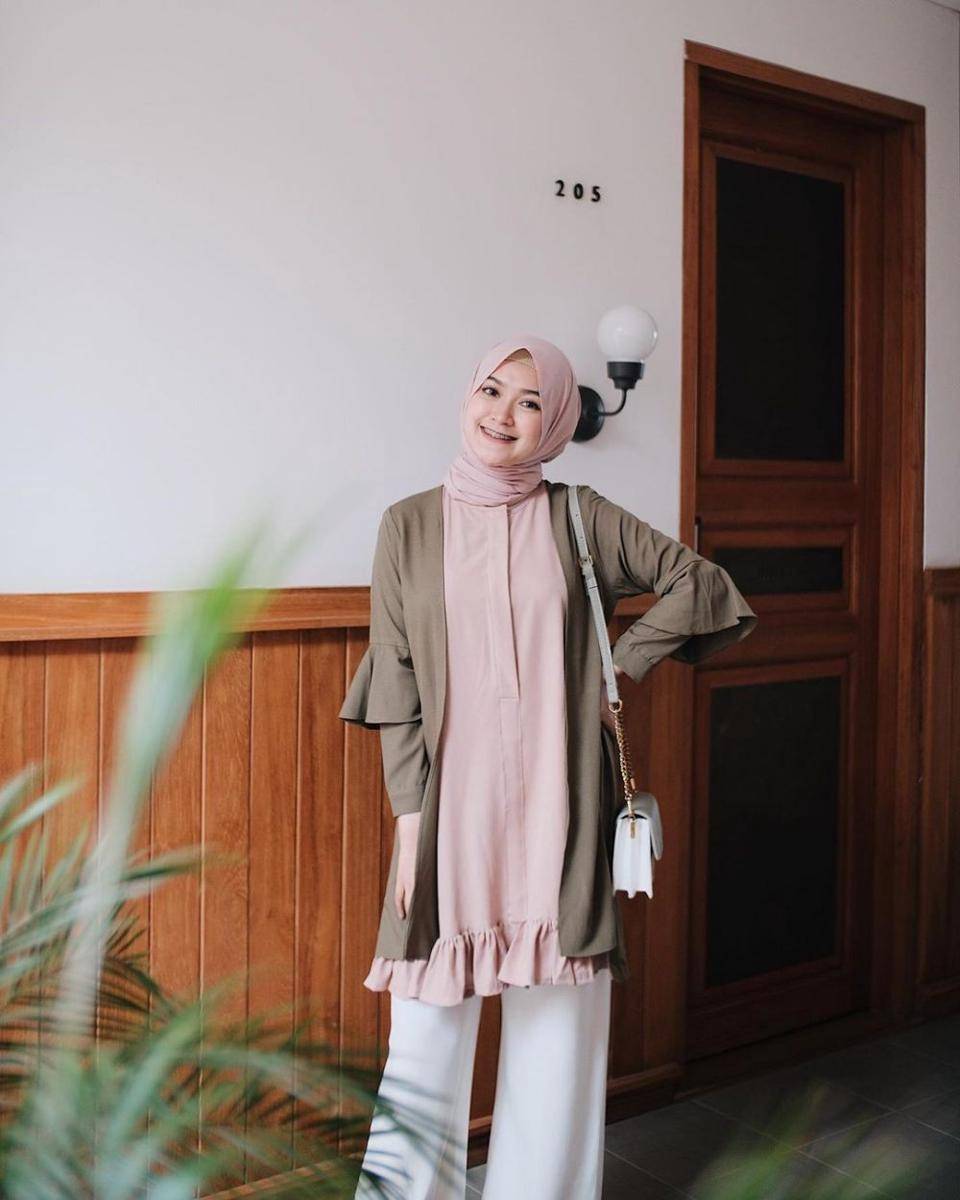 instagram.com/saritiw