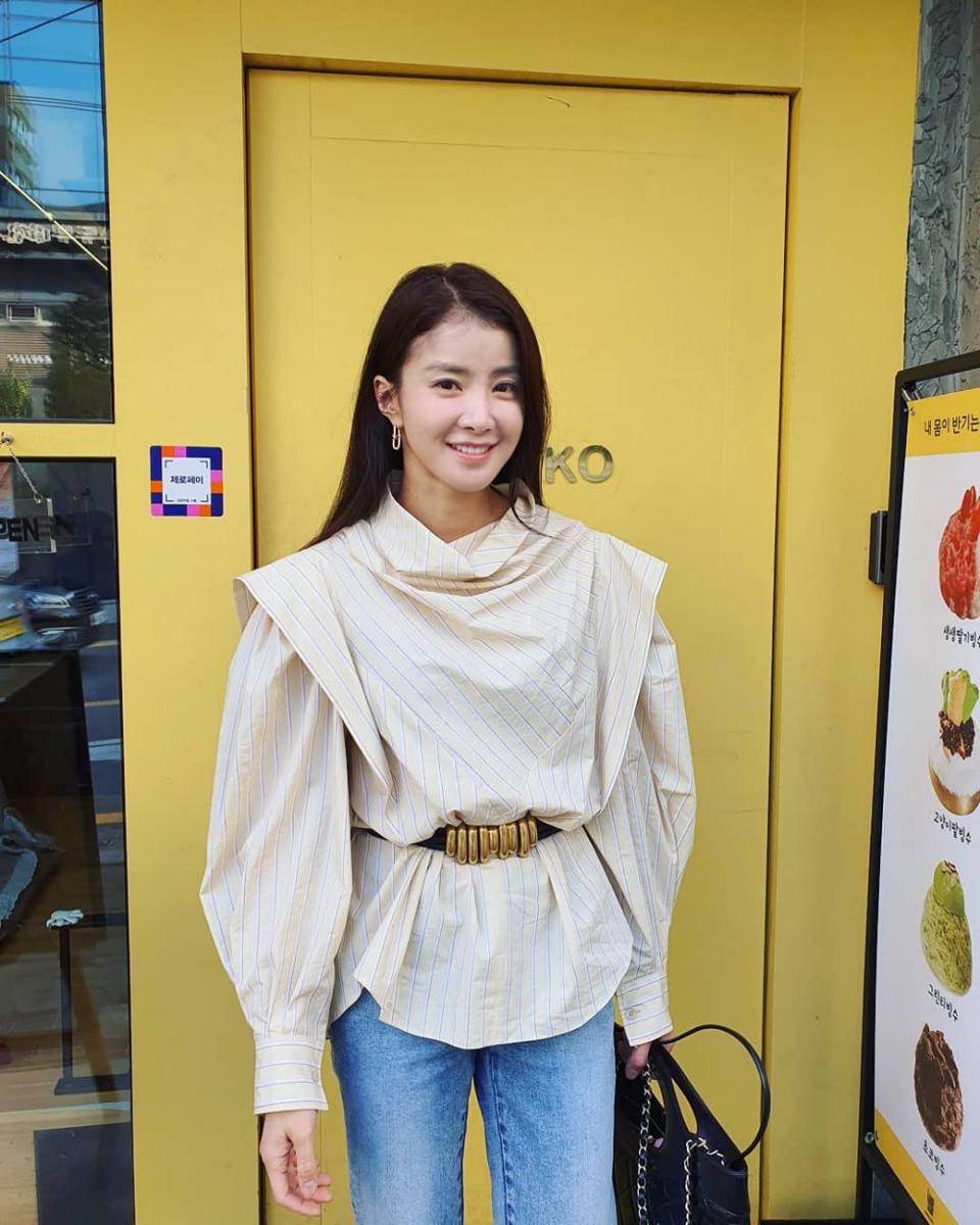 Instagram.com/leesiyoung38